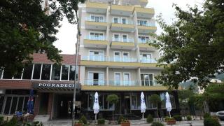 Hotel Pogradeci - Pogradec - 8