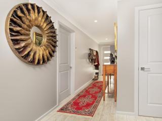 The Mountain House - Luxury 4BR Home l WiFi l Netflix l BBQ l Nespresso Machine - Jindabyne - 1