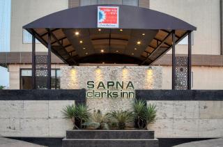 Sapna Clarks Inn Lucknow - Lucknow - 9