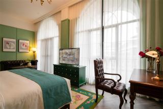 Hotel Indigo Heilong Lake by IHG - 3