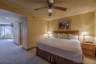 Grand Lodge Condo in the Heart of Mt Crested Butte condo - 2