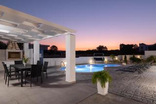 Dama Dama Villas - Gennadi - 9