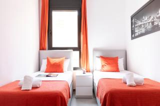 AB Plaça de Sants - 1