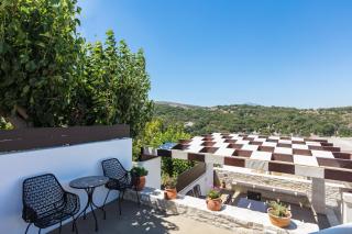 Penthe Manor House, Rustic Secret Retreat, By ThinkVilla - 7