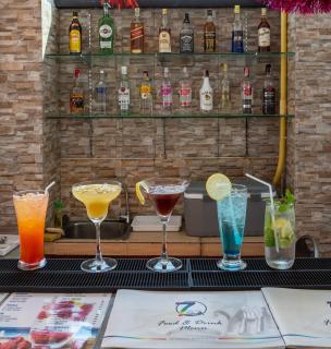 77 Bangla Hotel - SHA Certified - Patong - 4
