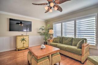 4 Mi to Beach Gem with Pool and Lanai in Seminole! - 5