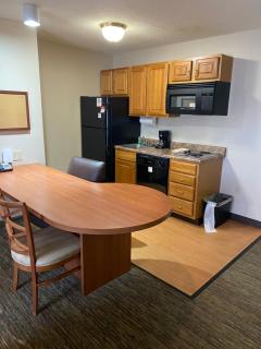 Candlewood Williamsport by IHG - Williamsport - 8