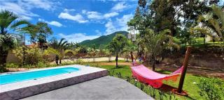 Casa com Piscina em Governador Celso Ramos/SC - Governador Celso Ramos - 8