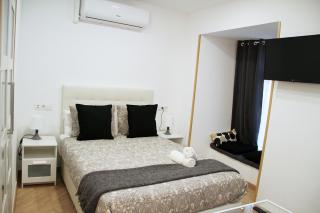 Estudio con Wifi y AC en Centro Sol y Gran via - 9