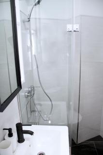 Estudio con Wifi y AC en Centro Sol y Gran via - 4