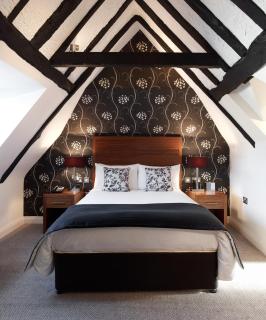The Boleyn Hotel - Staines - 6