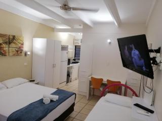 Magnetic Island Resort, Sleeps 3, Free WIFI - 6