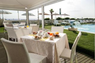 Hotel Mediterraneo - Riccione - 6