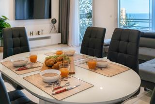 Frontière Monaco, Terrasse, Vue Mer, Parking - AB - 2