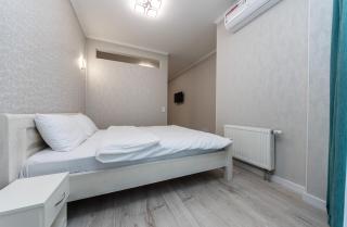FlatRent Drahomanova 2a - Kyiv - 8