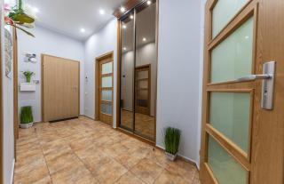 Khreschatyk. Independence Sq. 2 BR - Kiev - 4