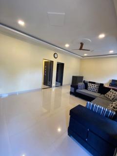 Aroma Residency 2bhk villa & delux rooms - Mahabaleshwar - 4