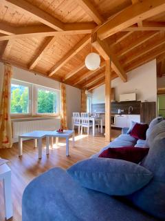 TheCrossing Bed & Breakfast - 2
