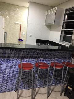 Excelente apartamento na Praia Grande, todo mobiliado, móveis todos novos , não tem como não gostar - Praia Grande - 2
