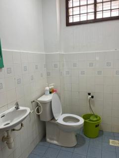 LEPAK-LEPAK HOMESTAY @ INDERA MAHKOTA - 3