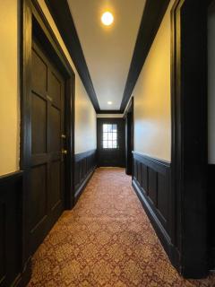 Cecil Bacon Manor - Seattle - 6