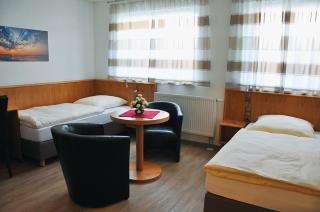 Garni Hotel Alber - Marktl - 9