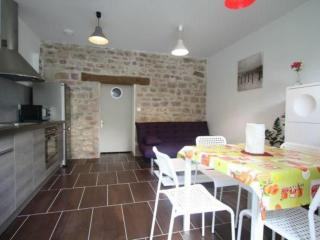 Charmant Gîte avec Jardin aux Portes d'Épinal, Idéal Couples ou Séjours Pro, Proche Commerces et Nature - FR-1-589-278 - Chantraine - 9