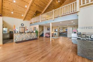 Econo Lodge - Rice Lake - 3