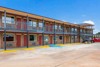 Econo Lodge Russellville - 7