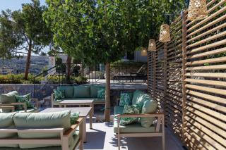 Keano Villa, Impeccable Panoramic Views, By ThinkVilla - Ayía Paraskeví - 3