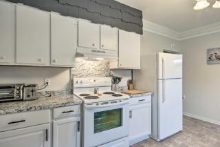 2 Mi to Lake Hartwell Charming Southern Cottage - 1