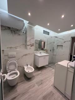 Apartment Tirana on Myslym Shyri - Tirana - 1