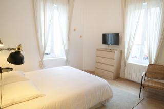 T3 de charme situé en hyper centre avec wifi, linge, draps, savons et serviettes fournis - 7