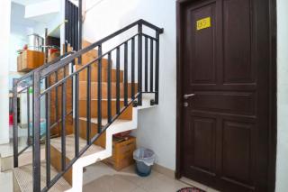 Kabin Kapsul Kayu Jati V Jakarta - Male Only - 7