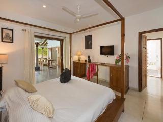 Kadal The Beach House - Puducherry - 2