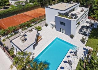 Luxury Villa Velvet Bourbon Split with private pool by the sea - 9