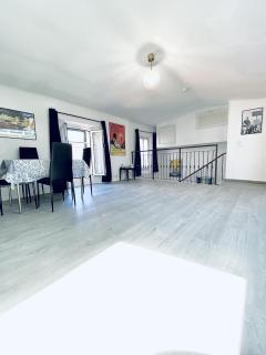 Serbes Top Floor - Cannes - 3