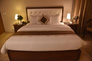 Shalimar Tower Hotel Lahore - 1