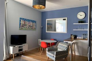 Stylish 2 Bedroom Apartment - Londra - 9
