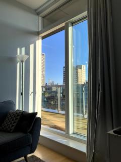 Stylish 2 Bedroom Apartment - Londra - 1
