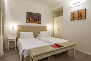 Hotel Accademia - Florencia - 4