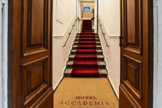Hotel Accademia - Florencia - 6