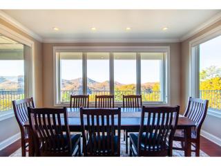 Endless Mountain Views - Hot Tub & Fireplace! - 9
