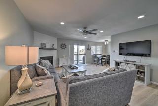 Chic Waterfront Condo with Private Boat Dock! - Corpus Christi - 7