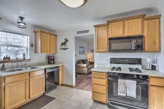 'The Cabin' at Grand Valley Getaway w/ Grill! - 9