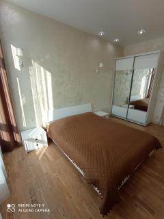 Apartment Frantsuzky Bulvar 60 G - 0