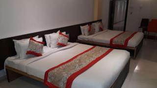 Hotel Golden View - Shirdi - 6