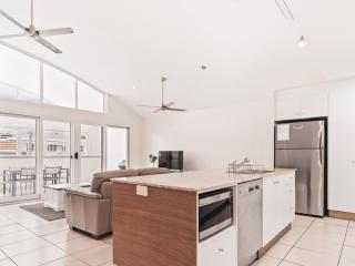 Malibu Apartments Unit 1 - 5 Oak Street - Evans Head - 8