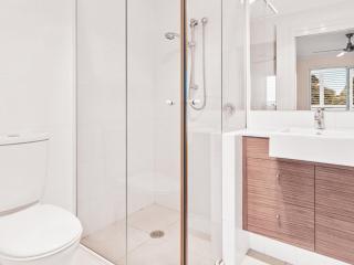 Malibu Apartments Unit 1 and 2 - 5 Oak Street - Evans Head - 5