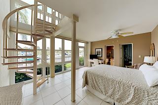 BeauMer 102B - Naples - 1